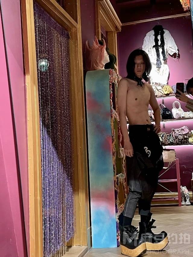 妆容模特