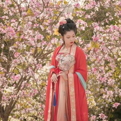 汉服模特