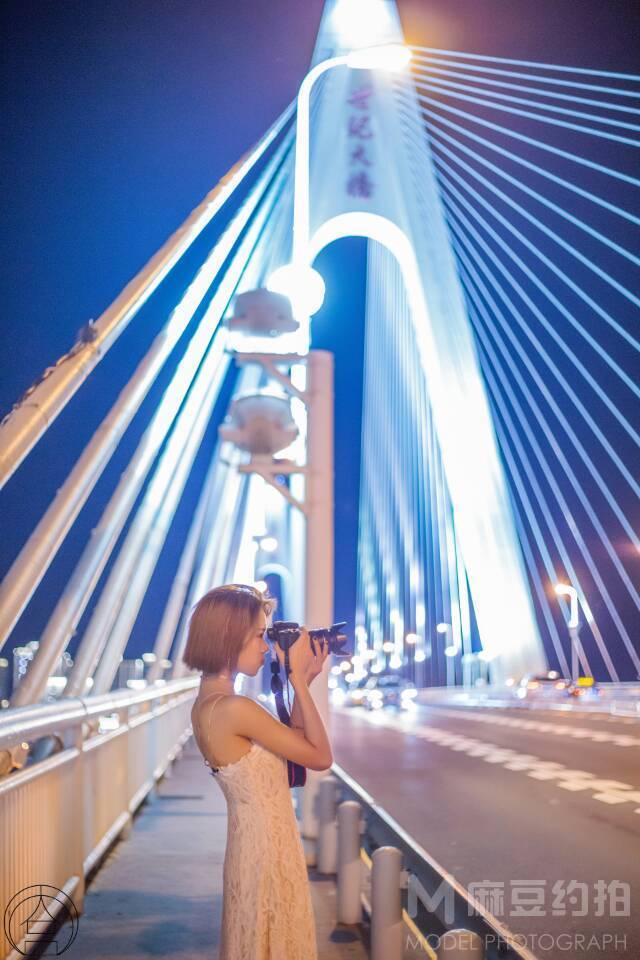 夜景模特