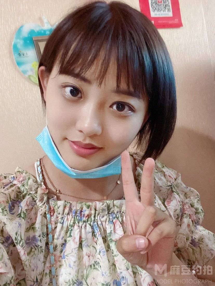 纪实模特