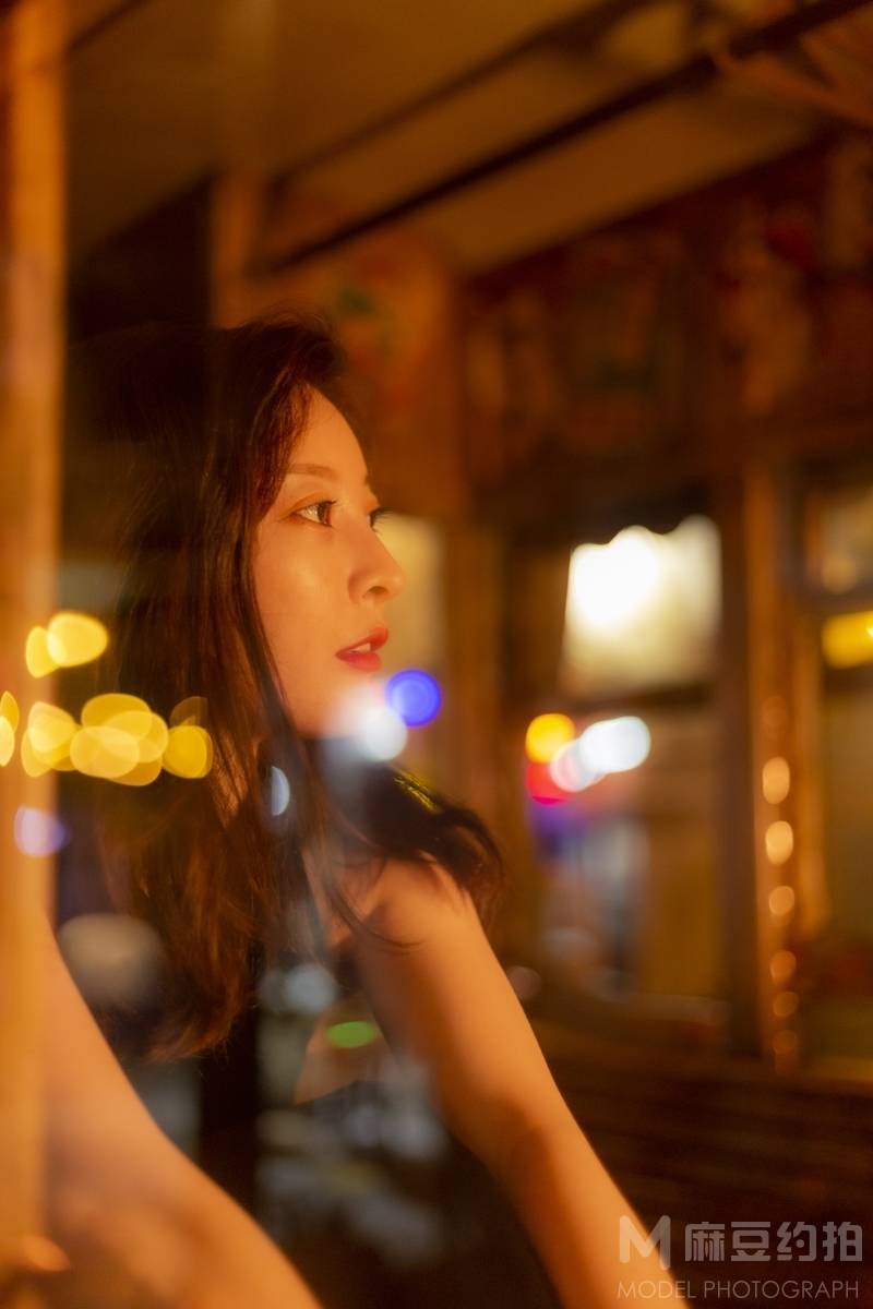 夜景模特