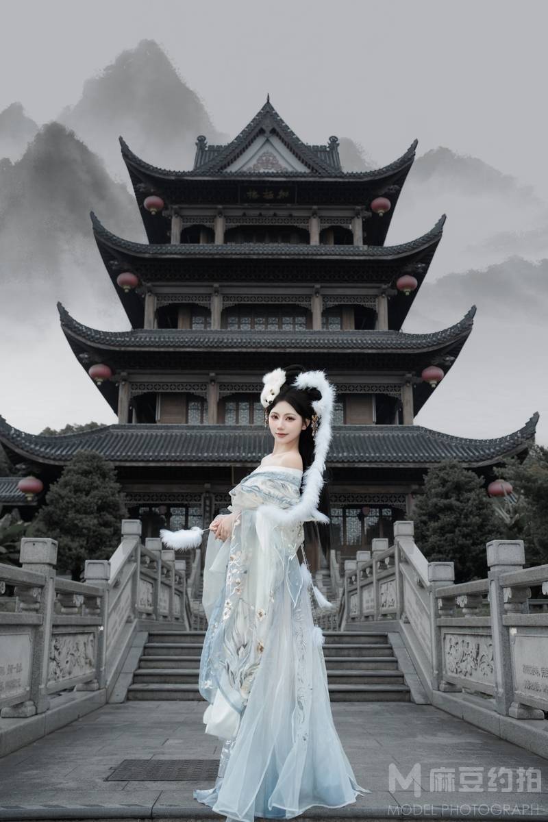 汉服模特
