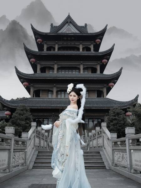 汉服模特