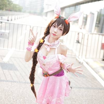 清新模特