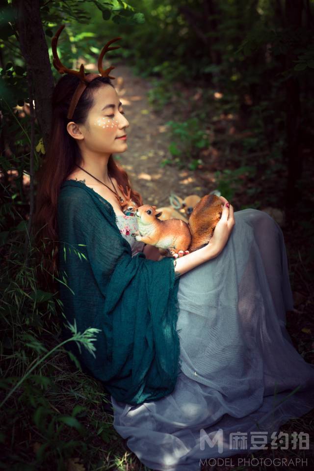 妆容模特