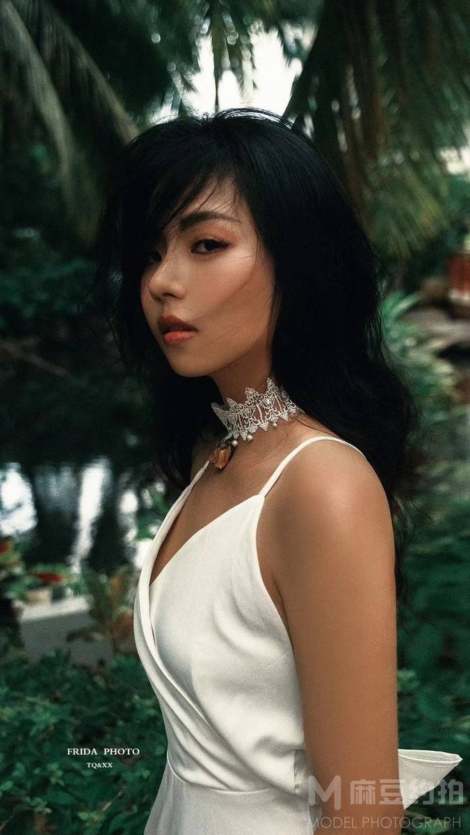 胶片模特