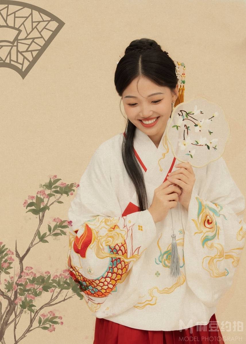 汉服模特