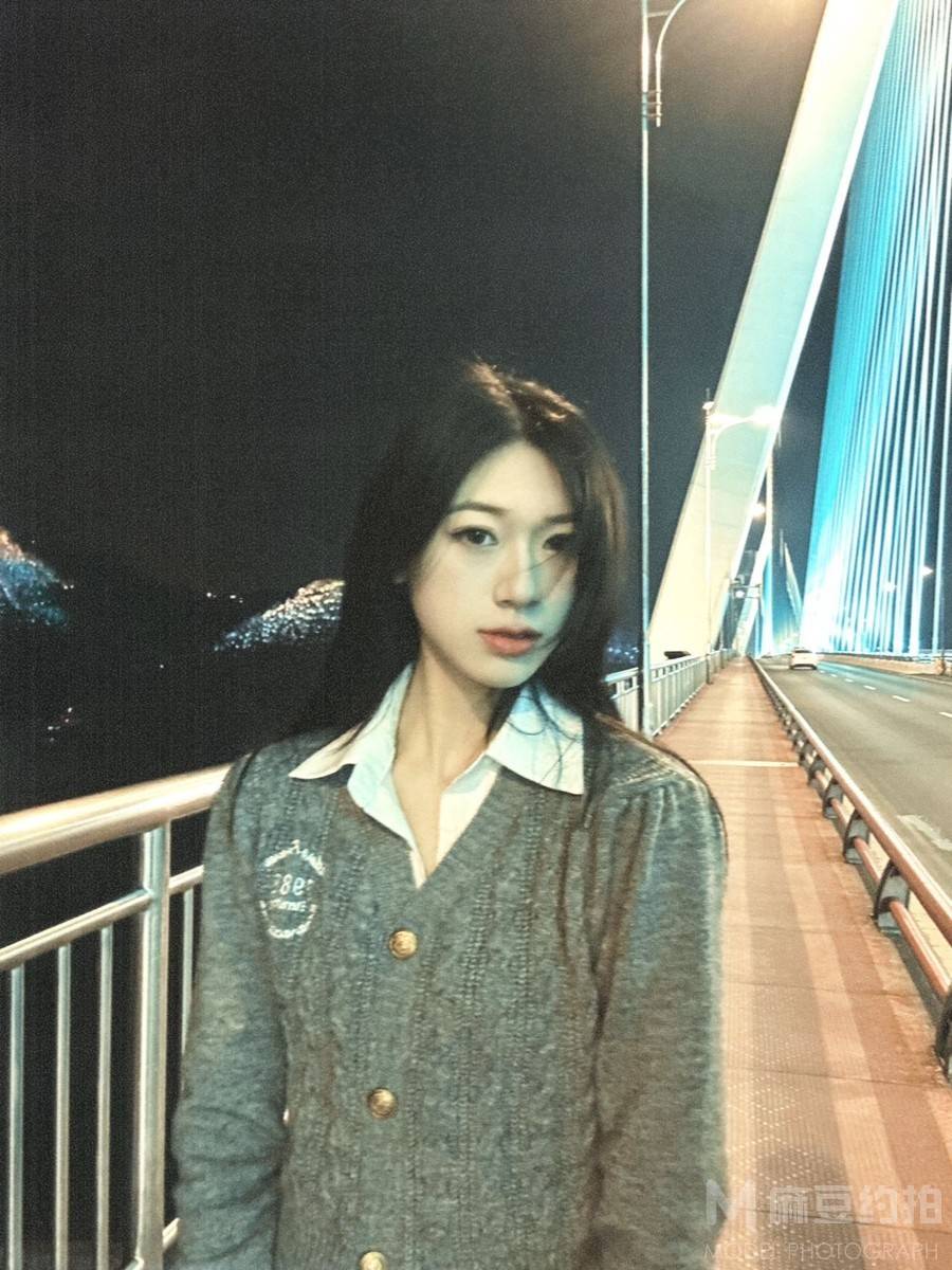 胶片模特