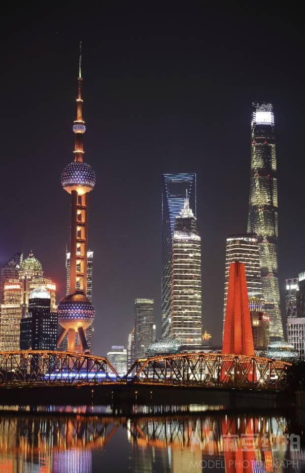 夜景模特