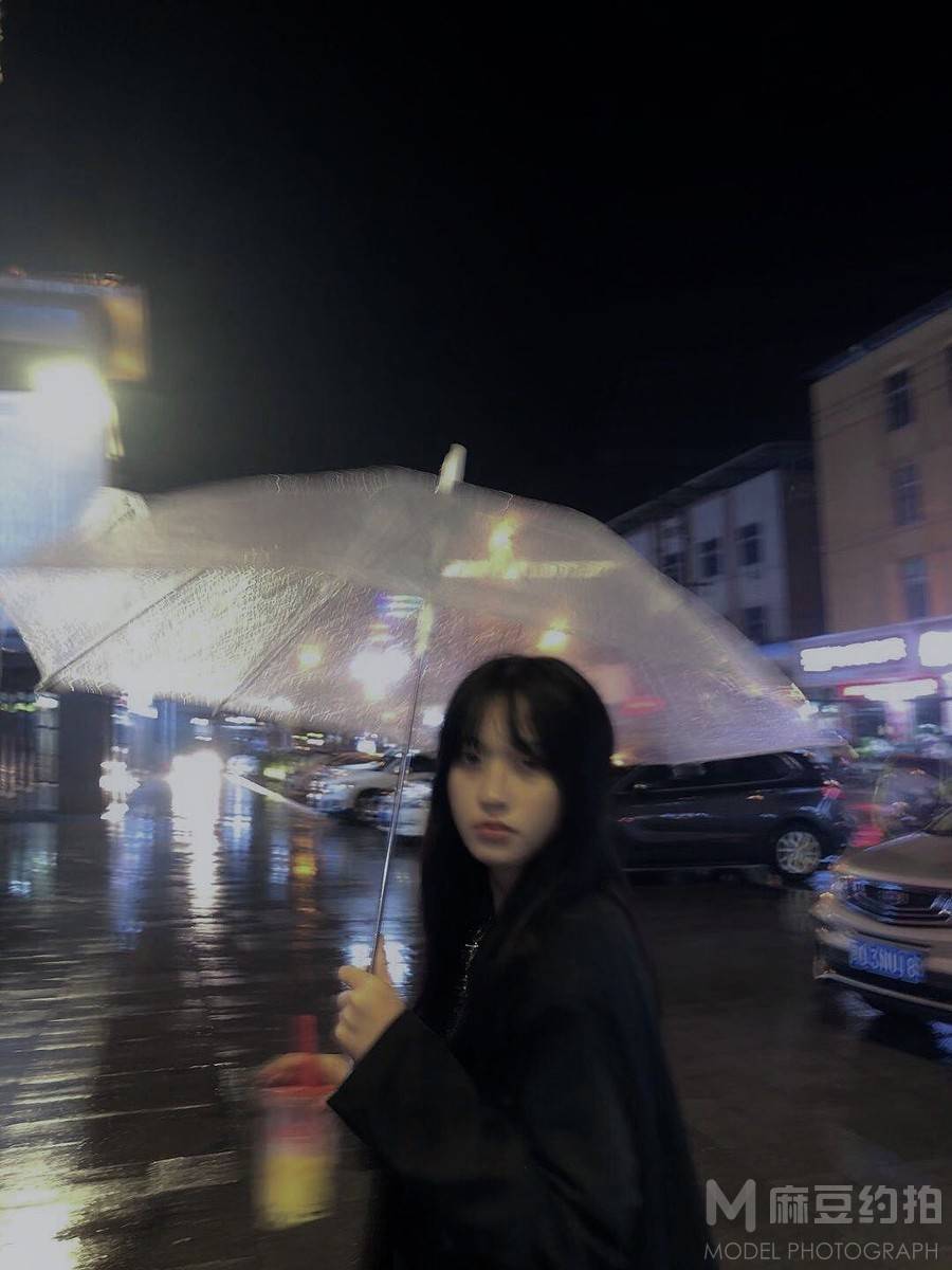 夜景模特