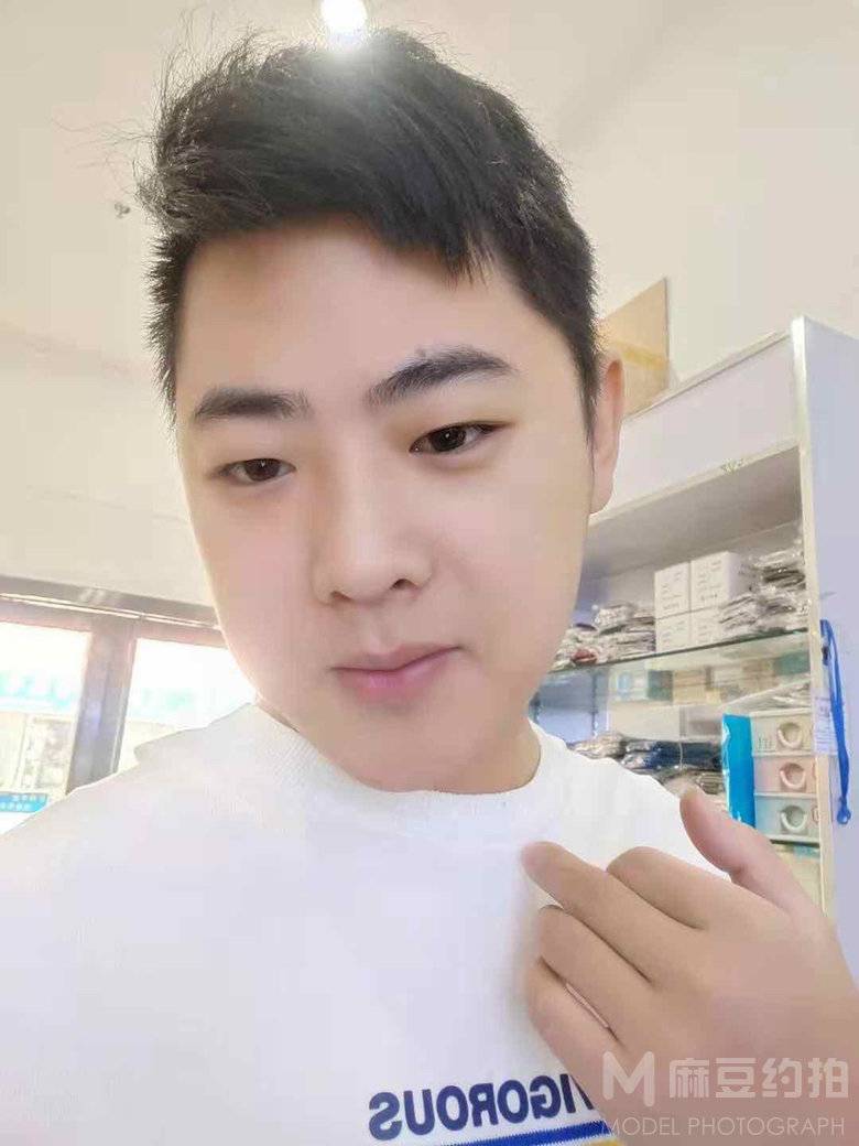 情侣模特