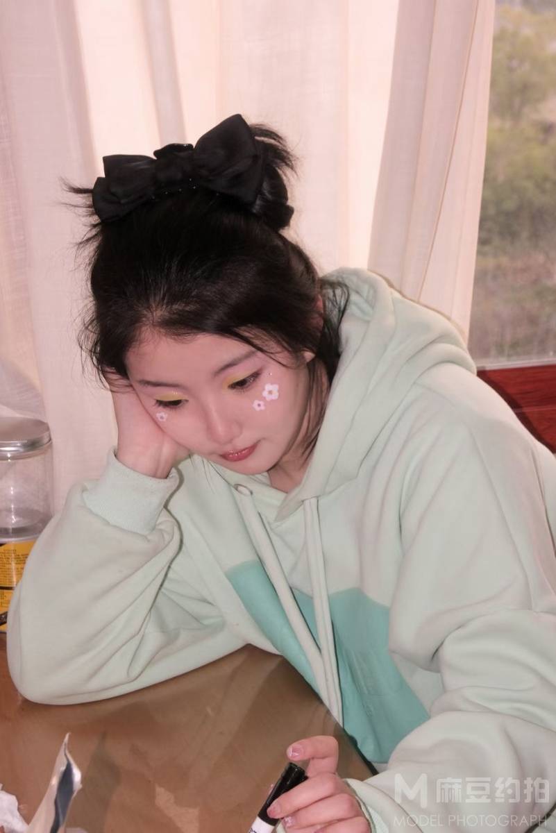 胶片模特