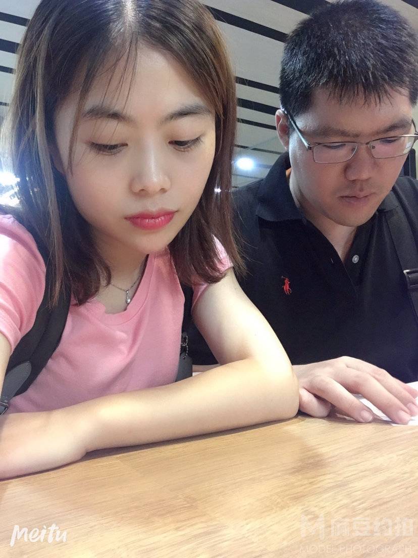 情侣模特