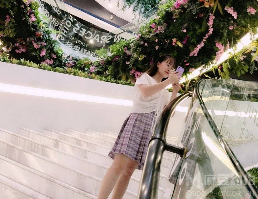 校园模特