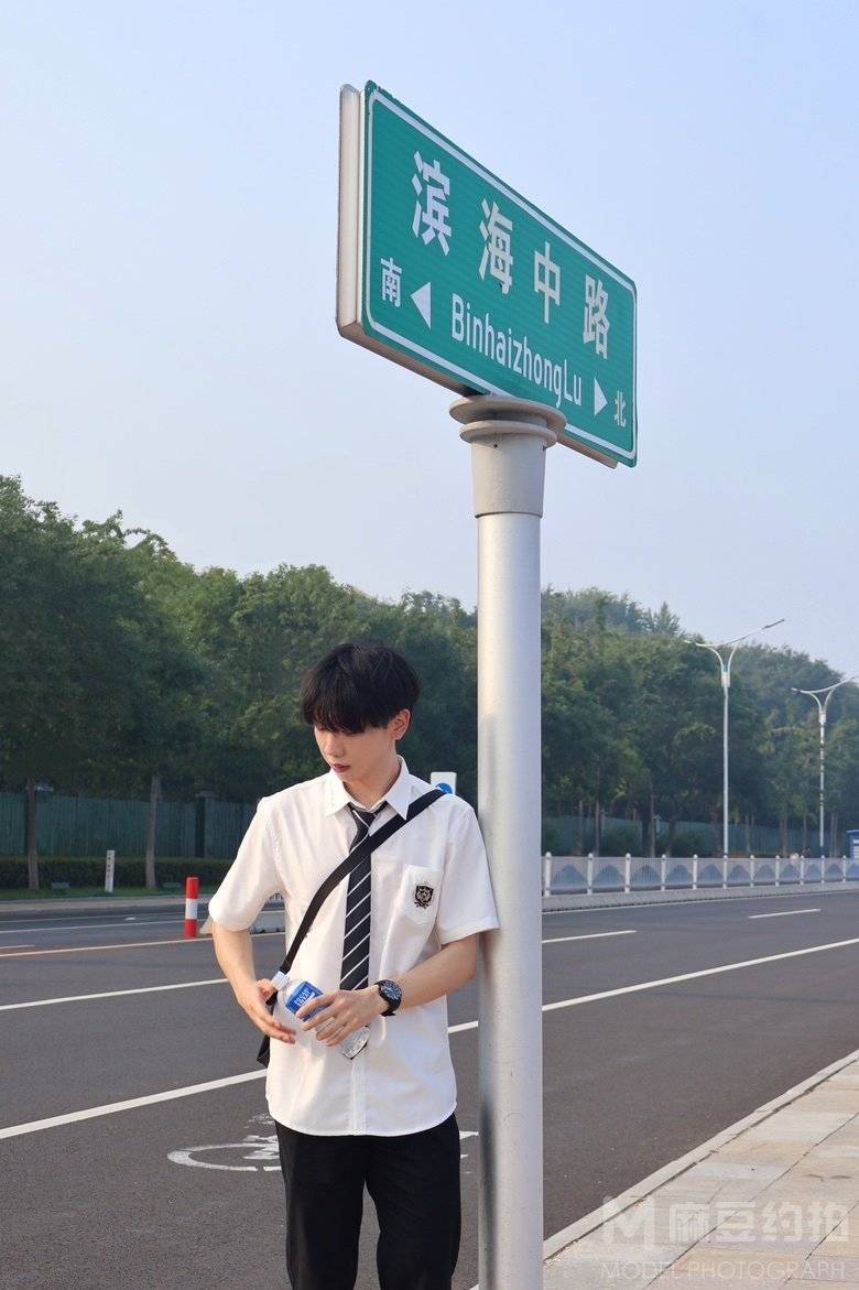 校园模特