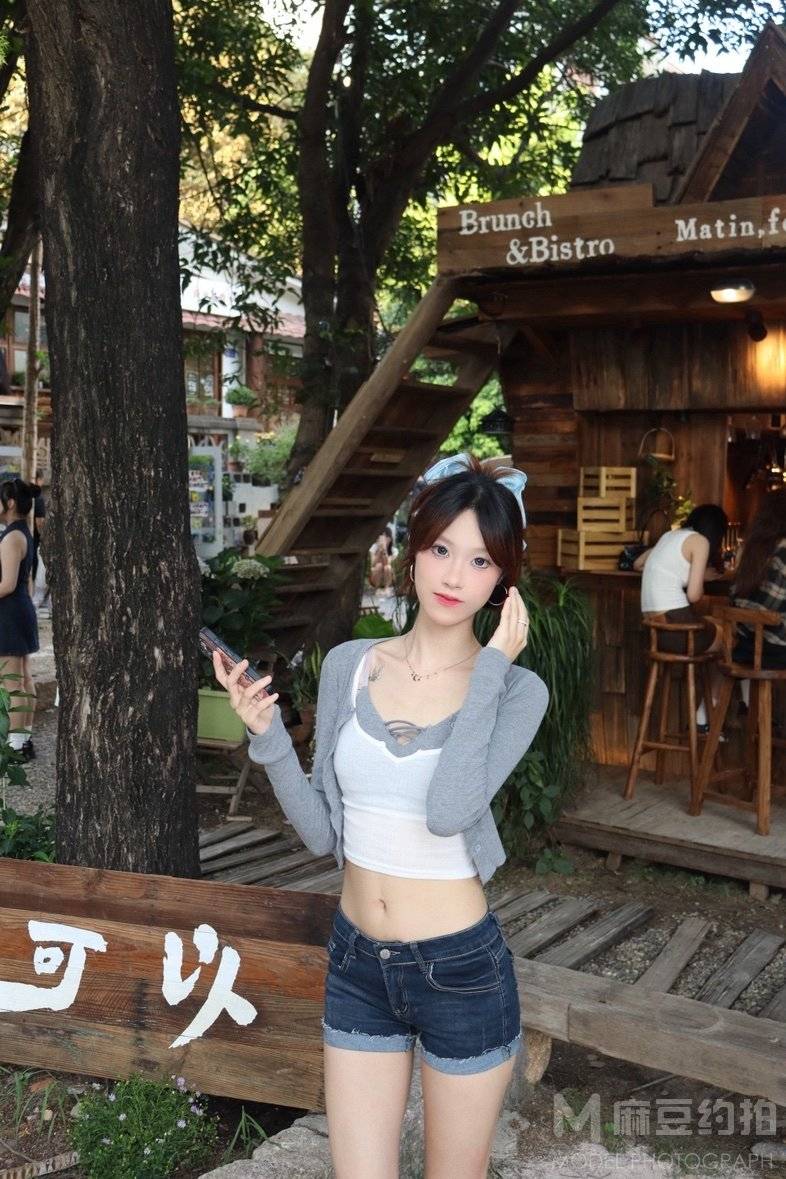 清新模特