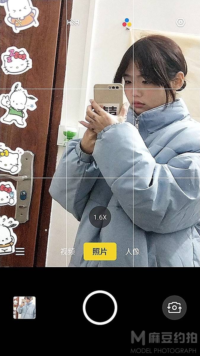 情绪模特