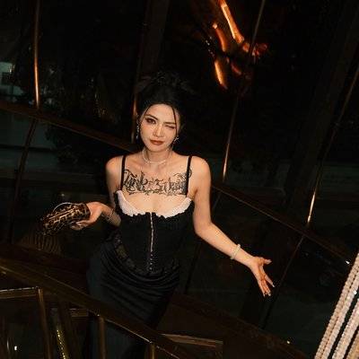 暗黑模特