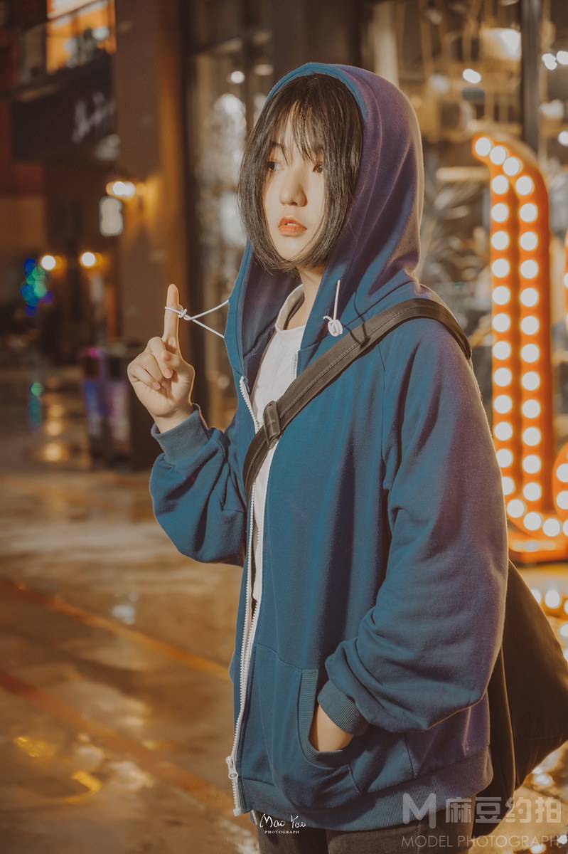 夜景模特