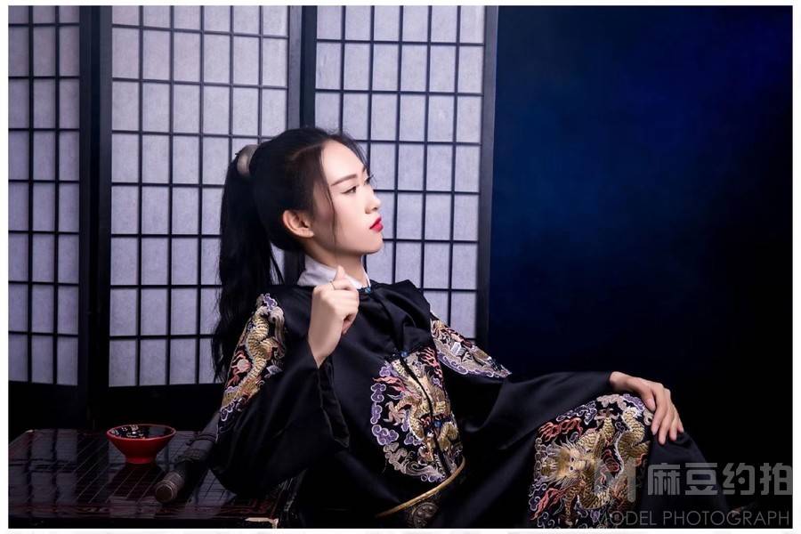 暗黑模特