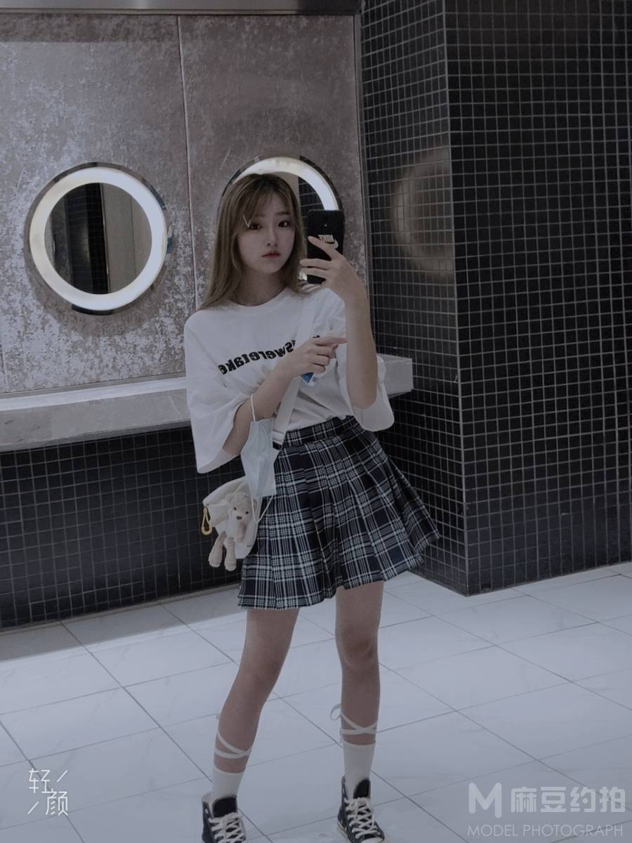 清新模特