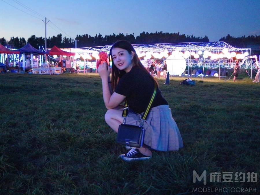 夜景模特