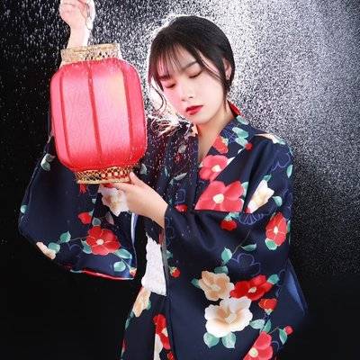 黑白模特