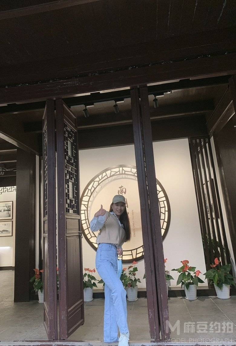 纪实模特