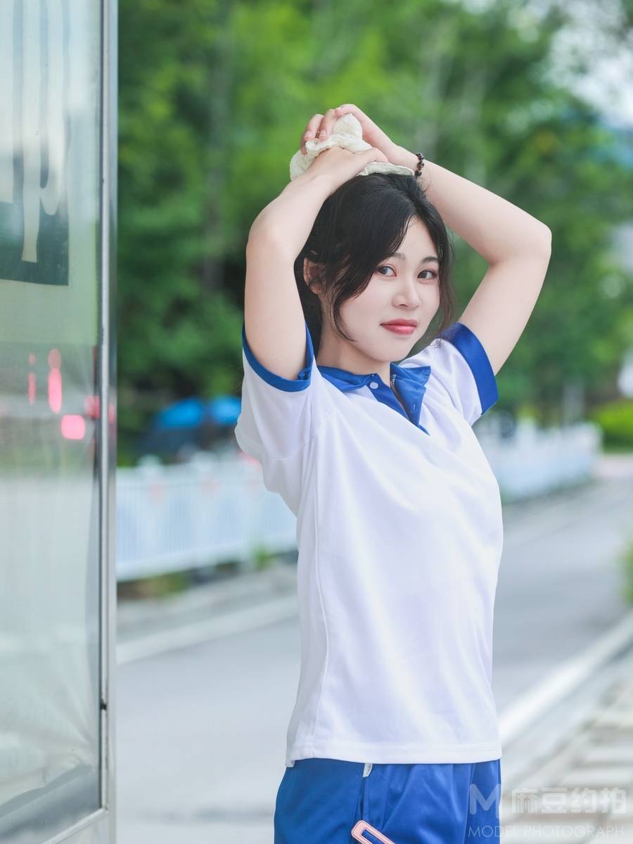 清新模特