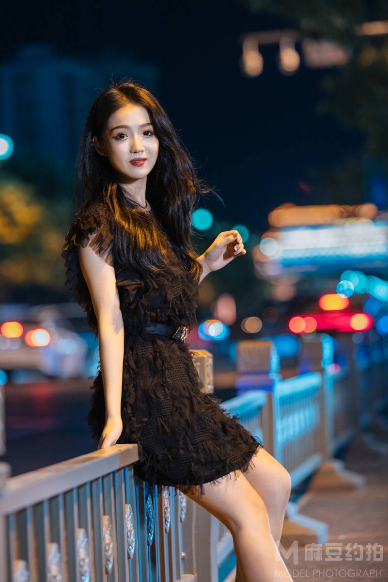 夜景模特