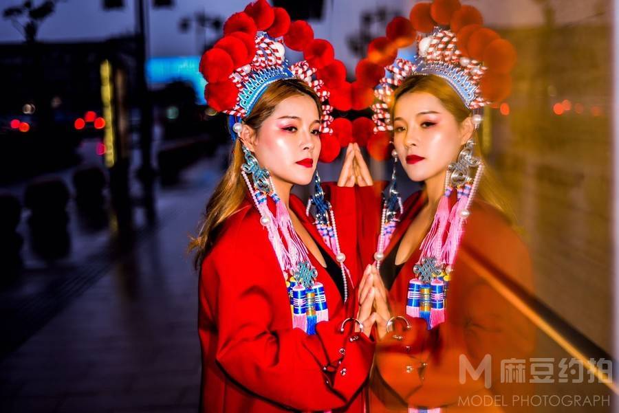 夜景模特