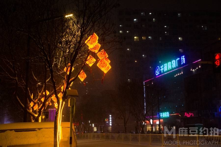 夜景模特
