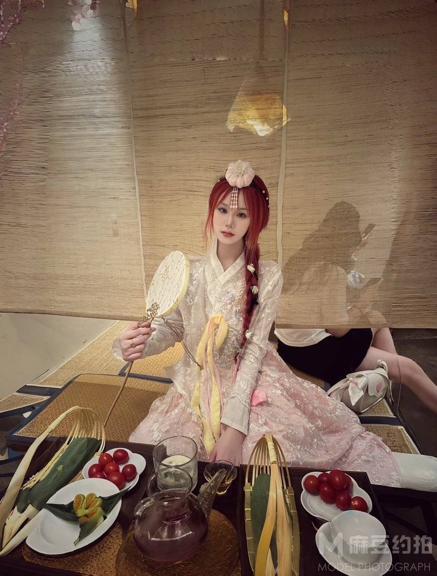 妆容模特