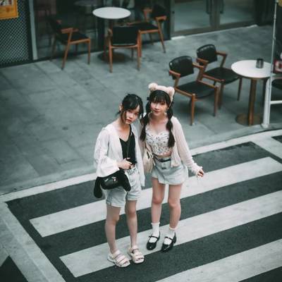 校园模特