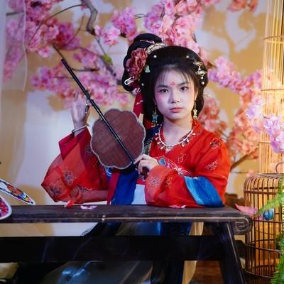 汉服模特