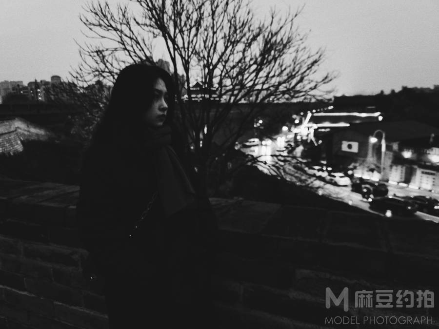 黑白模特