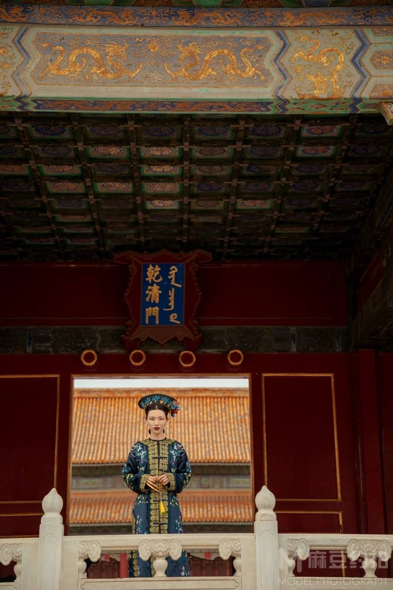 纪实模特