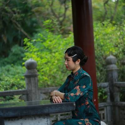 黑白模特