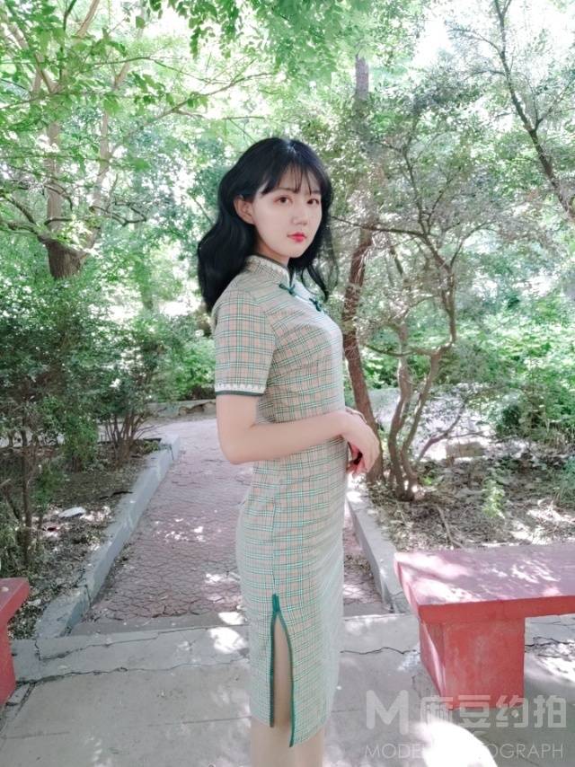 民国模特