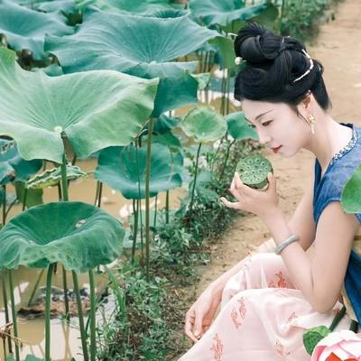 汉服模特