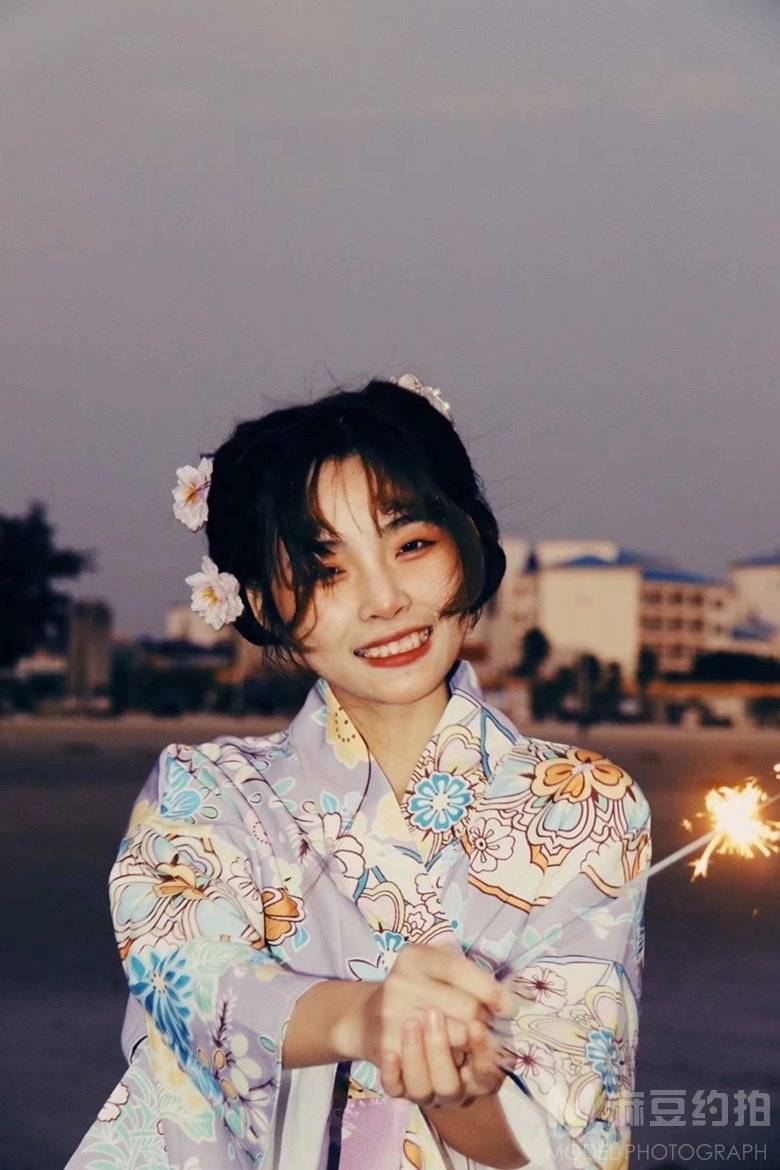和服模特