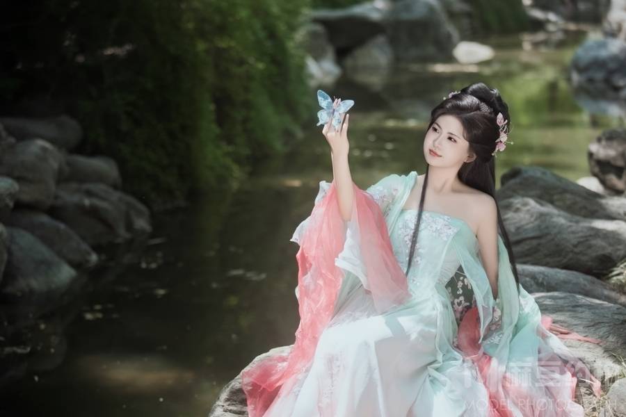 少女模特