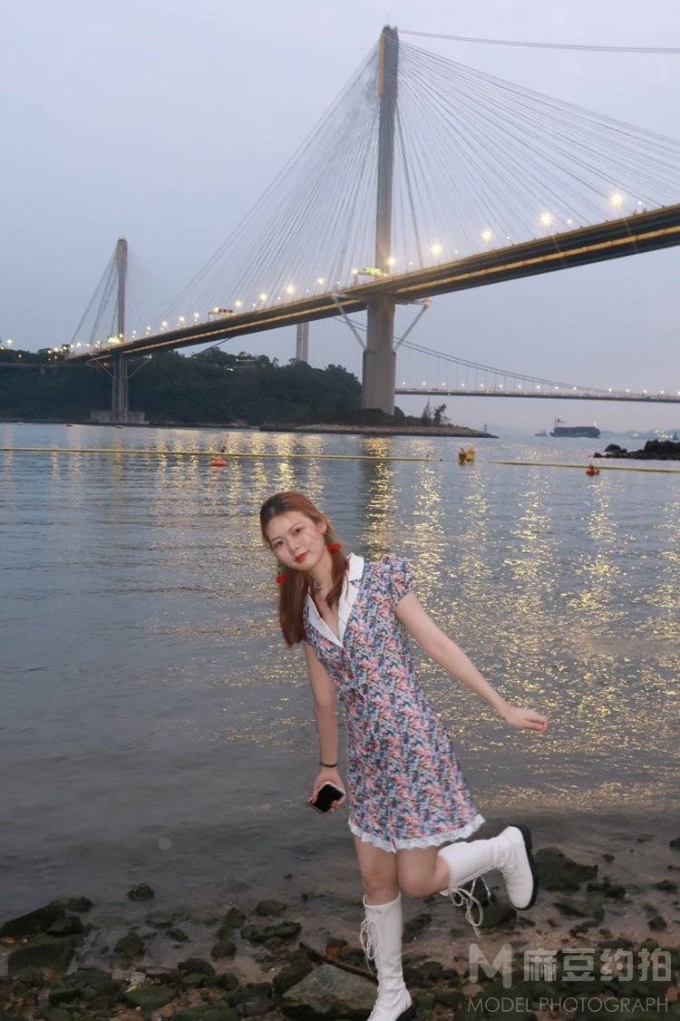 夜景模特