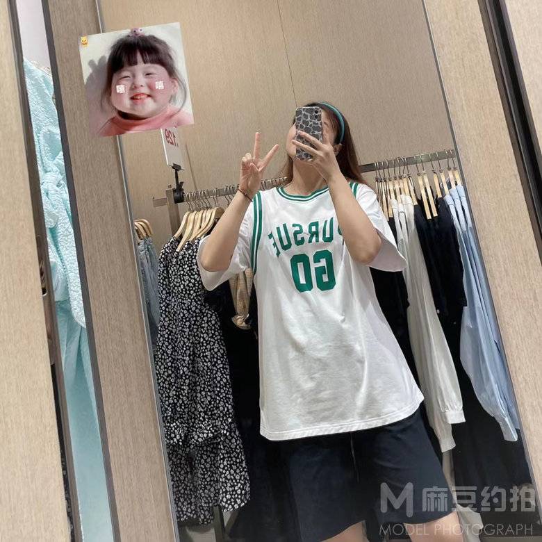 孕照模特