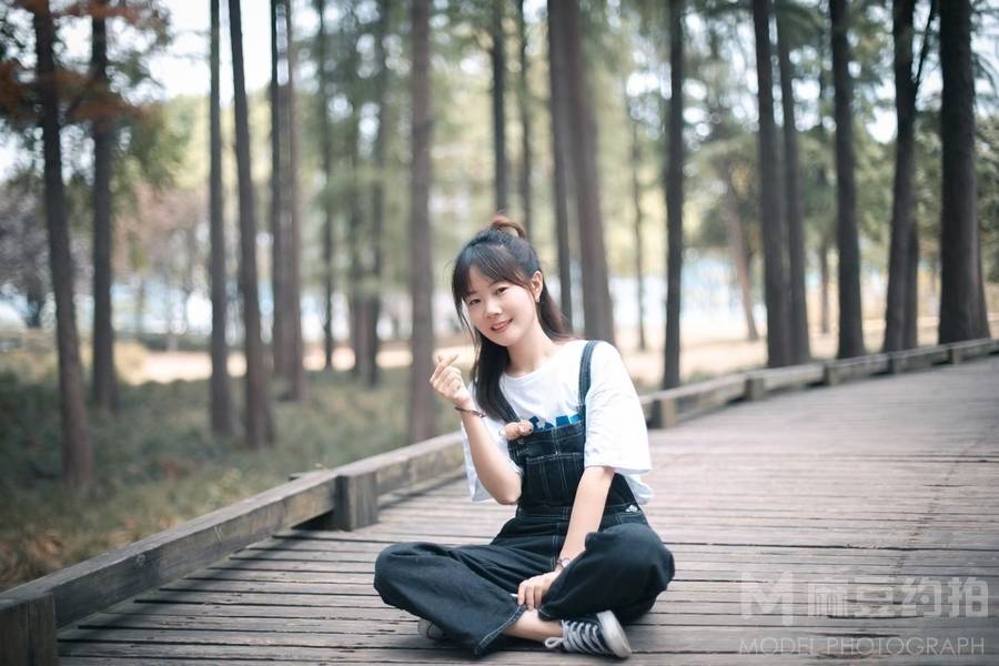 少女模特