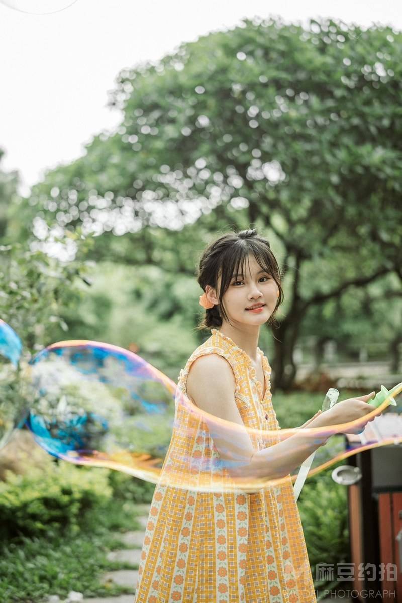 校园模特
