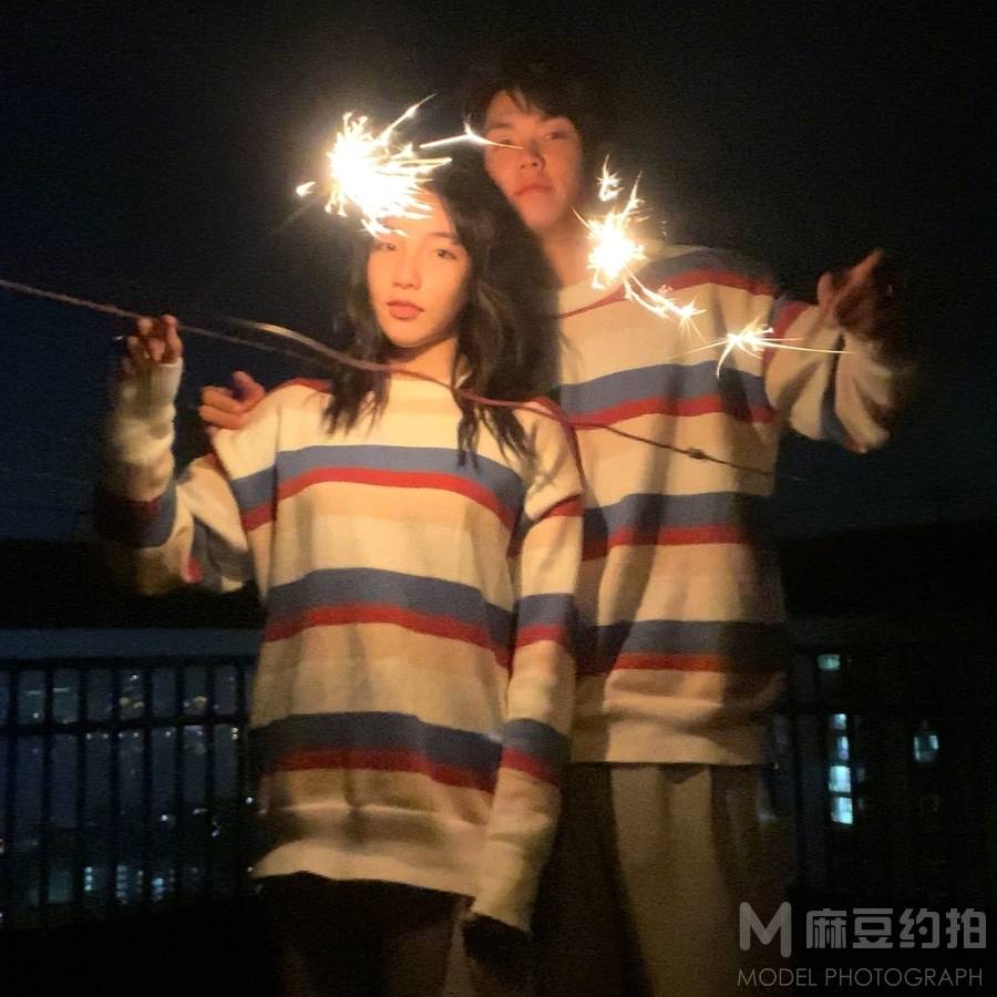 情侣模特