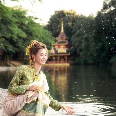 清新模特