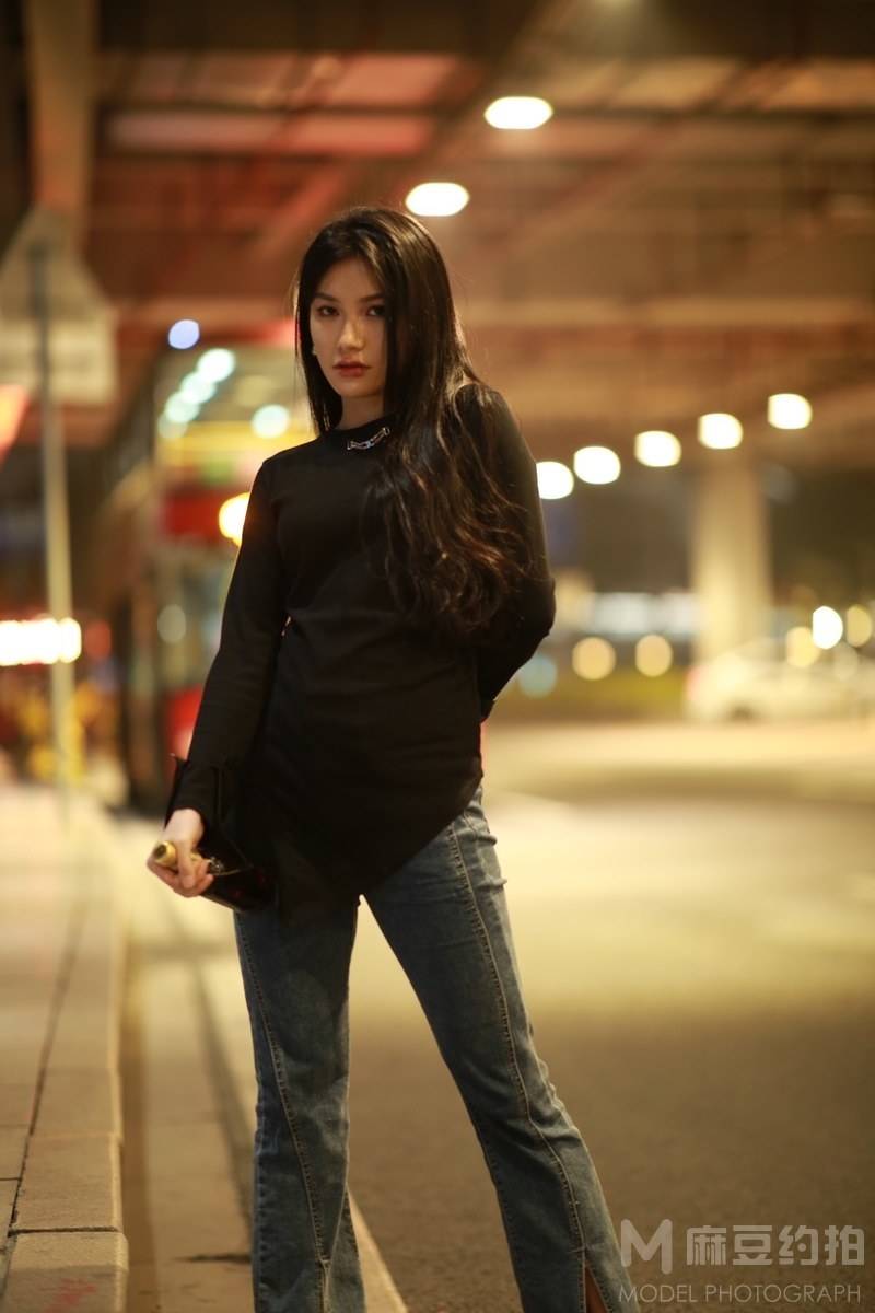 夜景模特