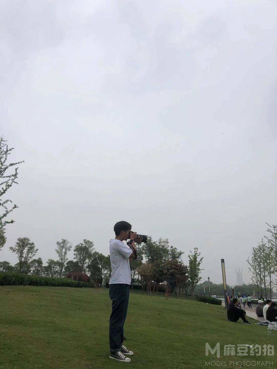 黑白模特